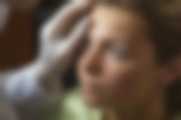 重庆普瑞眼科医院近视手术全新报价:进口材质角膜塑形镜10742元起/副