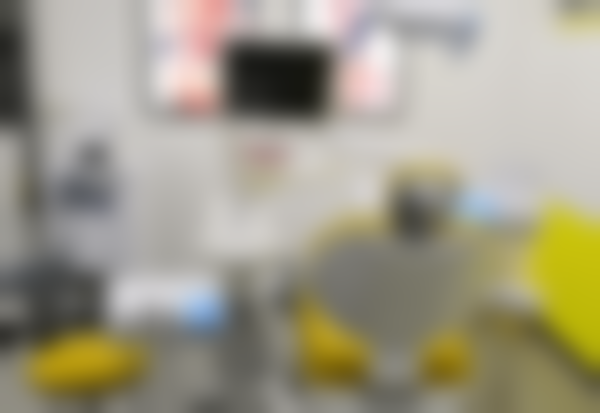 深圳一欣华府口腔诊所仪器设备：精良科技助力治疗