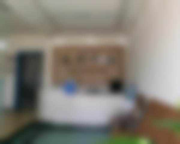 延安洛川亨利口腔门诊部营业时间