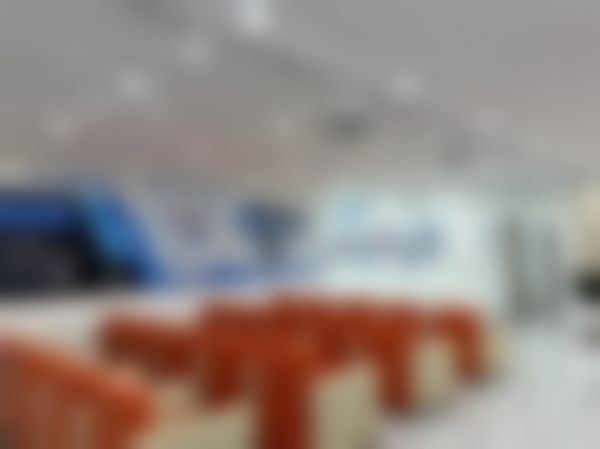 西宁中诺口腔医院张娜做美学修复技术值不值