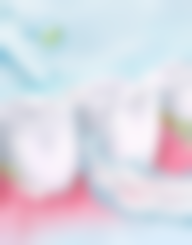 种植牙齿和安假牙哪种更接近真牙