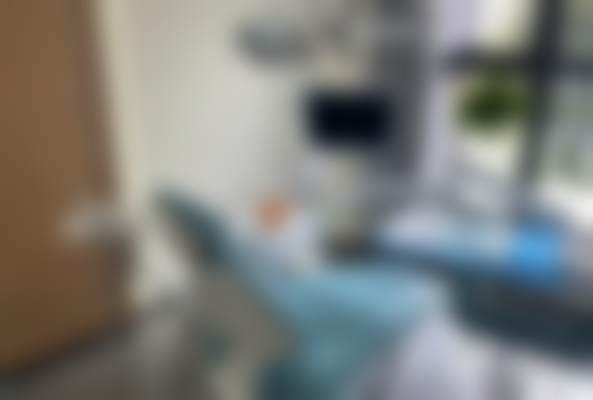 南宁岭南口腔诊所（里建店）地址及乘车路线：轻松找到目的地